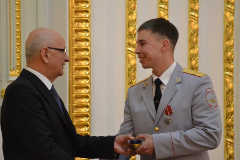 Полицейский Данил Максудов победил в конкурсе «Золотая молодежь Оренбуржья-2016»